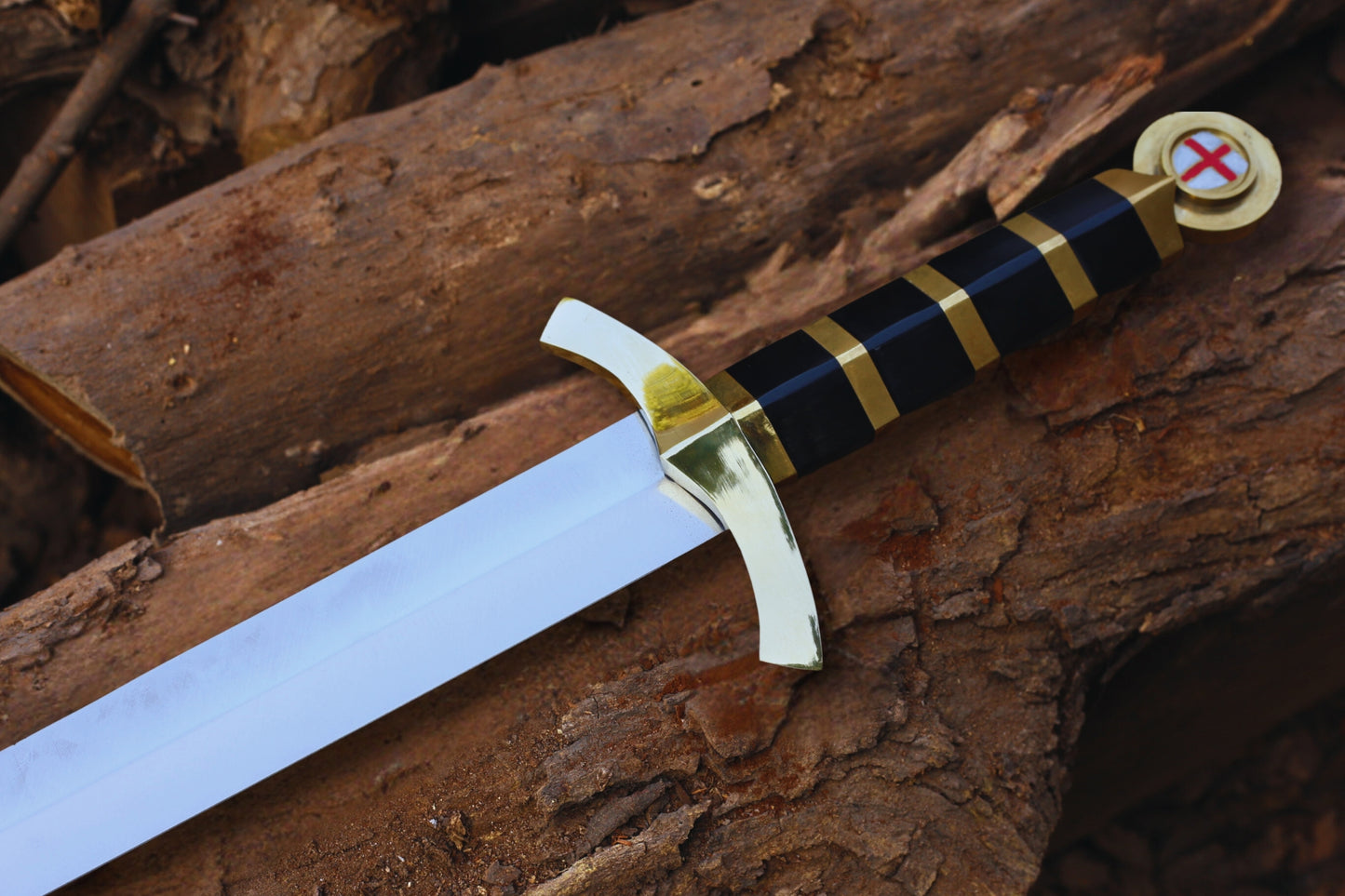 La mejor espada de caballero medieval a la venta: ¡auténtica réplica templaria por debajo del (precio)!