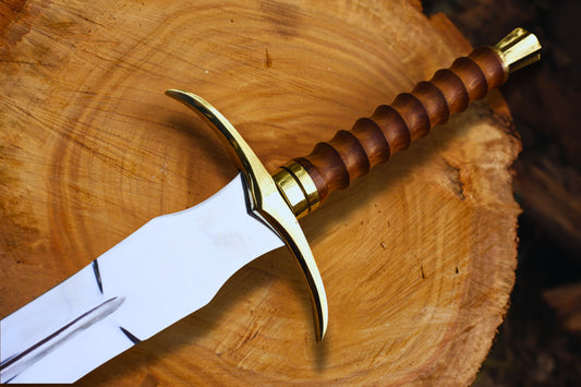 Leaf Blade Collectibles Viking Swords – Best Medieval Short Sword Replica for Sale (Price)