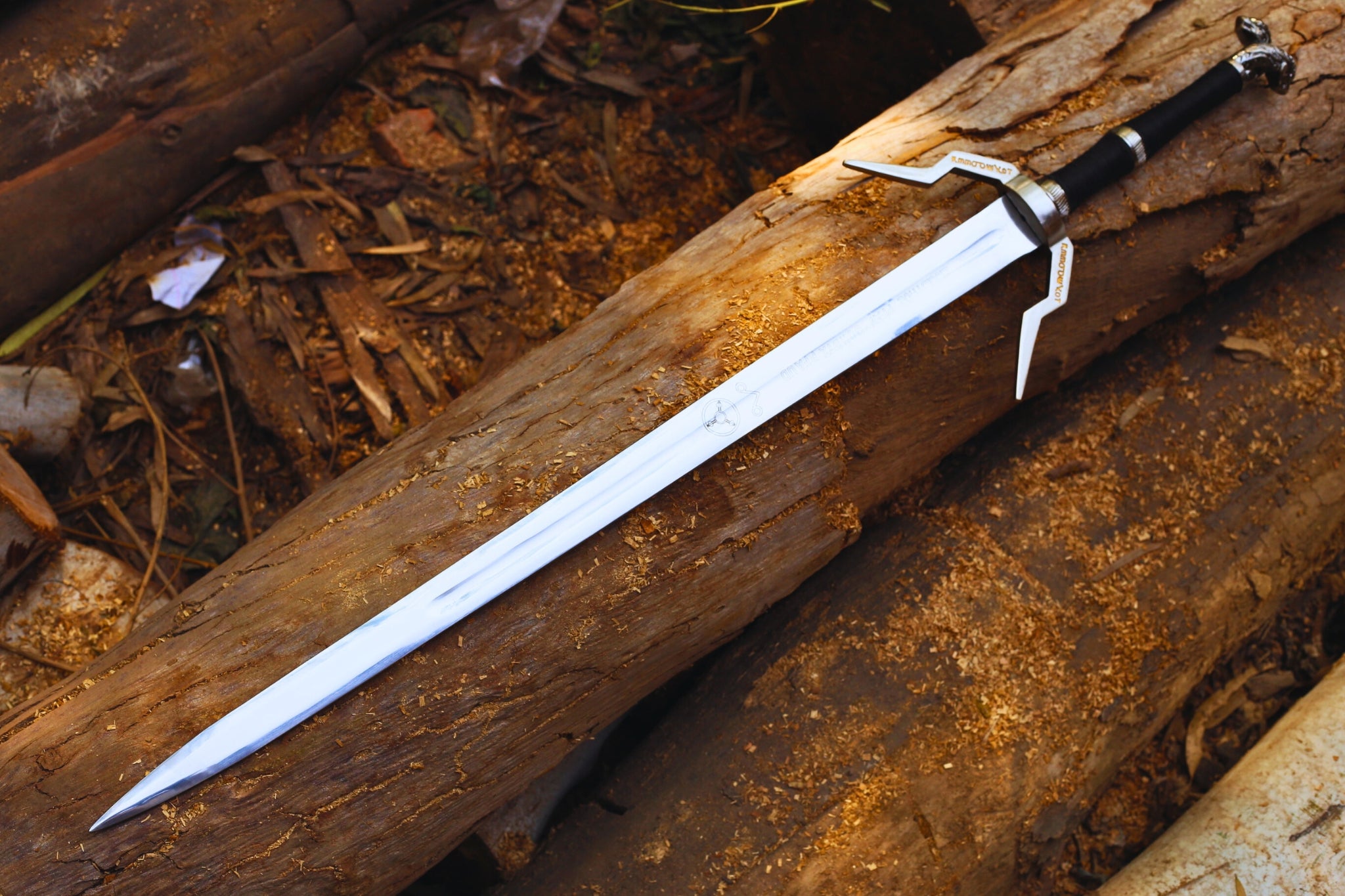 Geralt’s Wolven Sword Replica for Sale – Best Collector’s Edition (Price)
