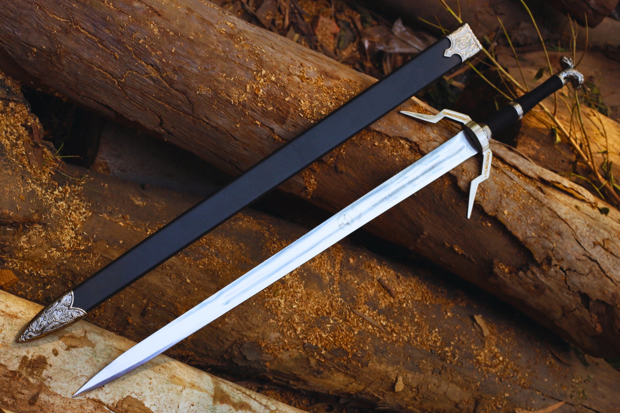 Geralt’s Wolven Sword Replica for Sale – Best Collector’s Edition (Price)