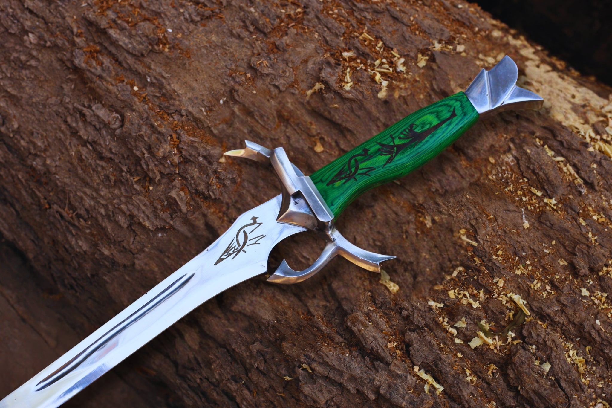 Get the Legendary Heron Mark Sword Replica from Wheel of Time – Now for  Just $229!