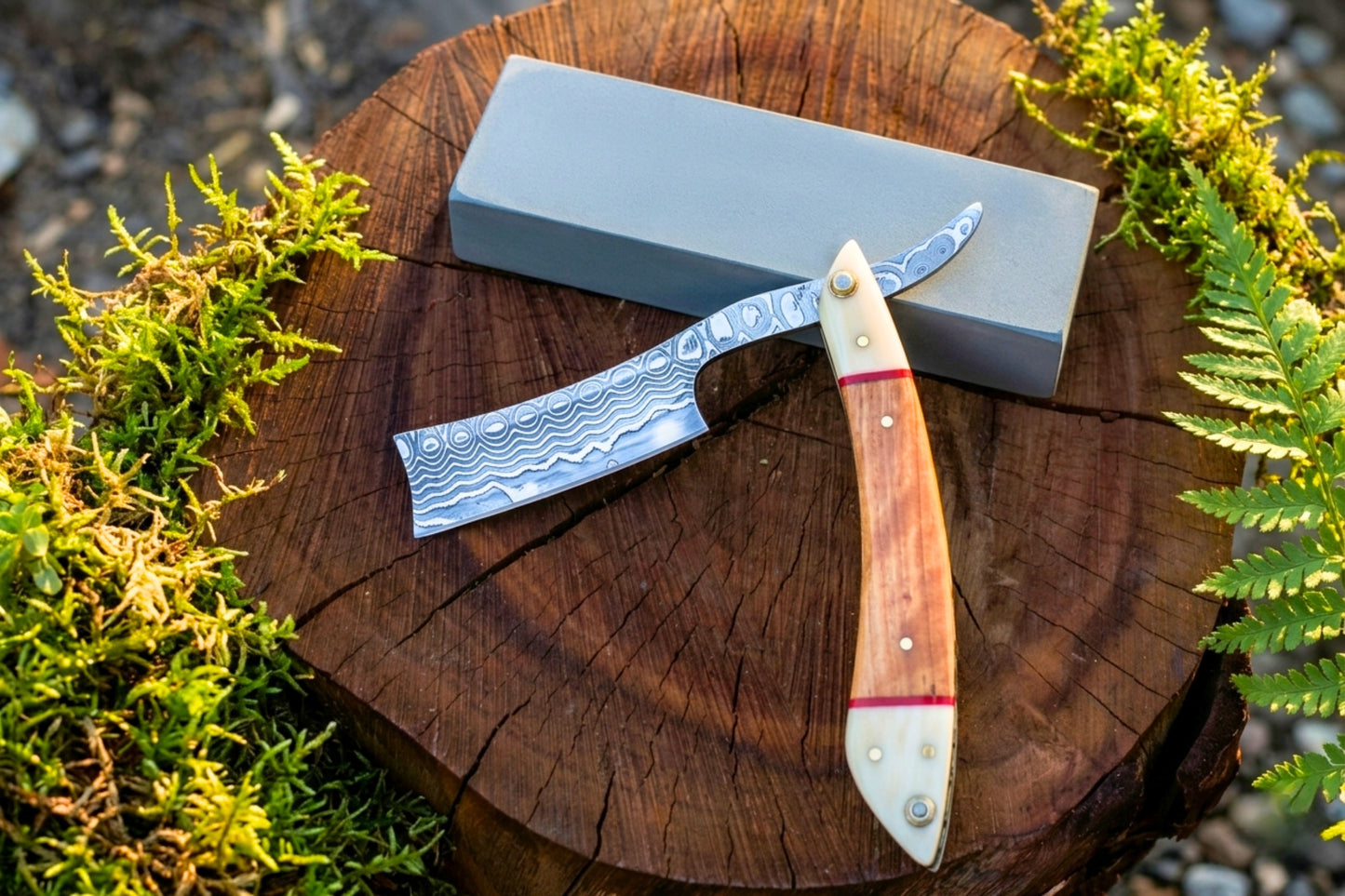 VG10 Damascus Straight Razor Handmade, Olive Wood & Bone Handle, Premium Wet Shaving Razor, Luxury Gift for Men, Rust Resistant