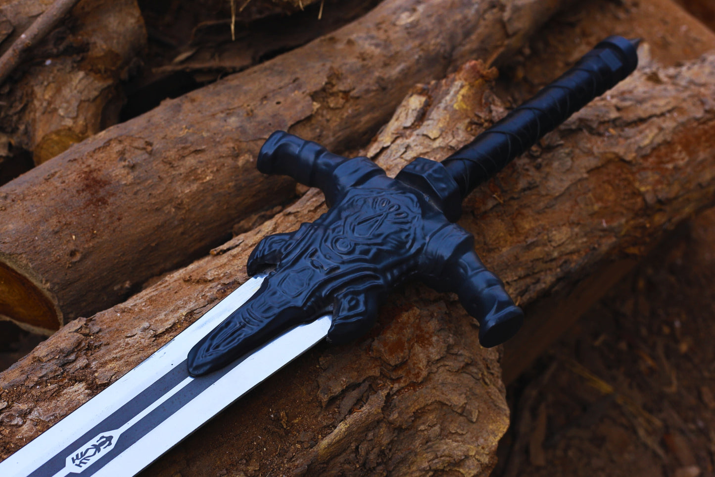 La mejor réplica de la espada Artorias de Dark Souls – ¡También disponible a menor precio!