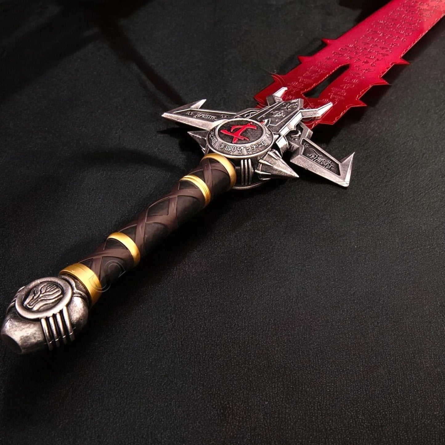 Doom Eternal Crucible Cosplay Prop Sword Replica, Geek Collector’s Memorabilia Collectible Sword