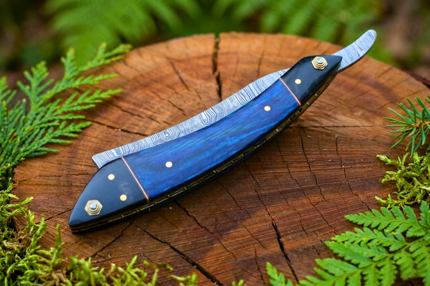 Damascus Steel Shavette Razor, Handmade Straight Razor, Blue And Black pakka wood Handle Barber Razor, Luxury Wet Shaving Gift for Men