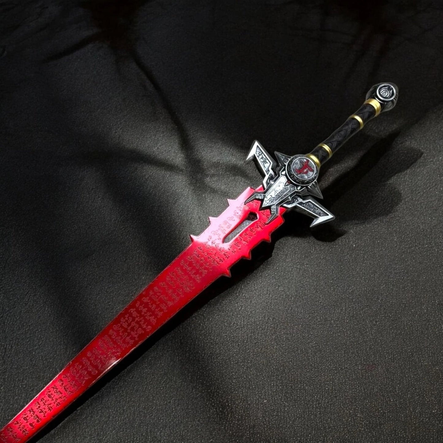 Doom Eternal Crucible Cosplay Prop Sword Replica, Geek Collector’s Memorabilia Collectible Sword