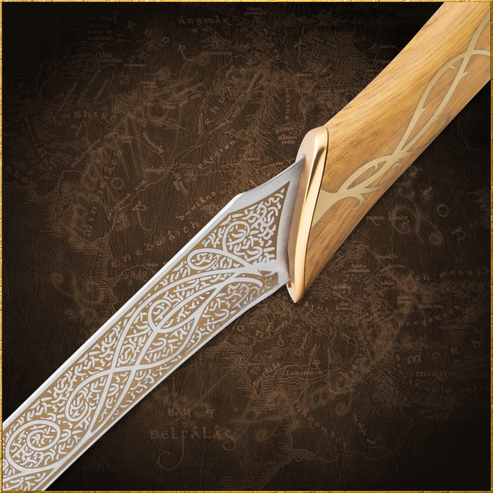 Cuchillos de combate de Legolas Hojaverde: réplica auténtica de El Señor de los Anillos por solo 189 dólares.