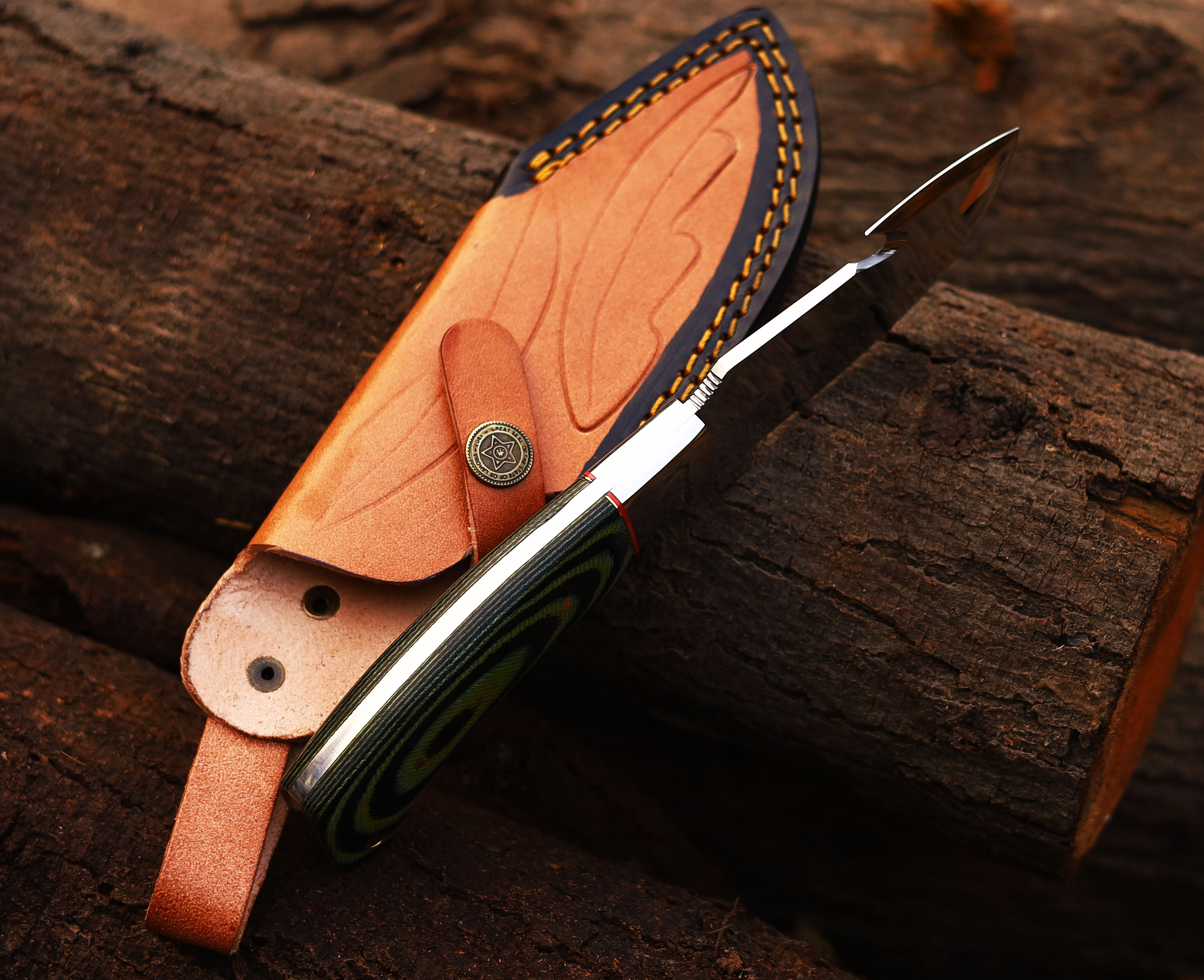 Handmade High Carbon Stainless Steel Hunting Skinner Knife - Precision Craftsmanship for Ultimate Outdoor Performance