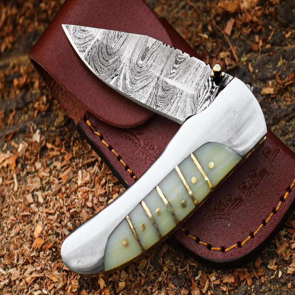 Handcrafted Damascus Steel Folding Knife – Just $89 | Precision and Artistry in Every Fold