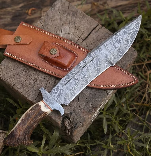 15"Long big Bowie knife - Damascus steel Big Bowie knife - With leather sheath cover,Gift Bowie knife for him/boyfriend Handmade Bowie knife