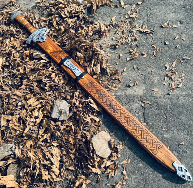 Handmade VIKING Sword ,  Real Damascus Steel Sword ,  Northman Sword